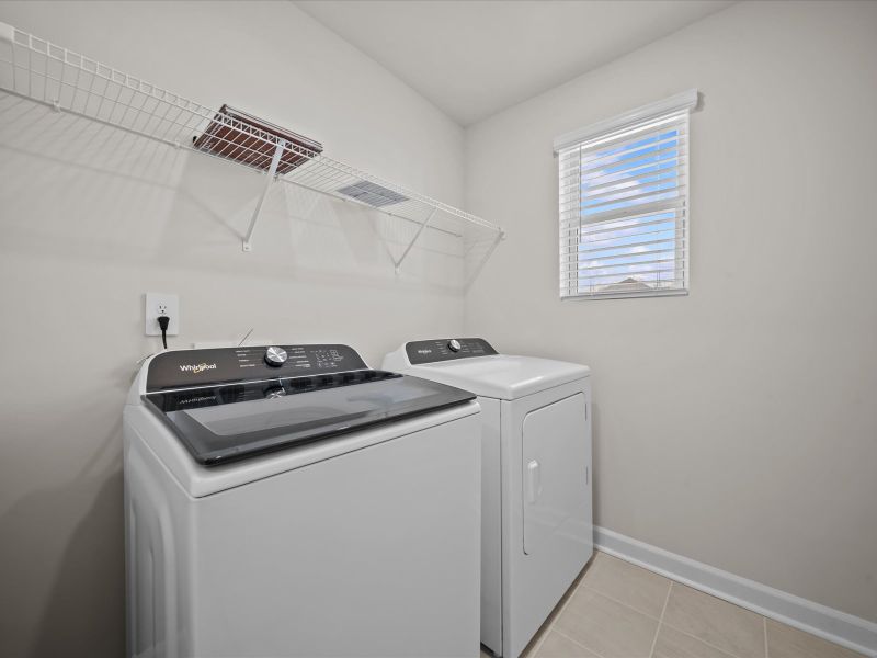 Close-up of interior finishes inside a home in Cedar Shoals – Heritage Collection, Piedmont (Image 9).