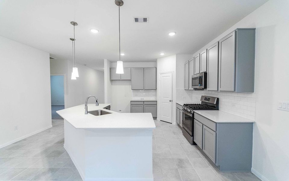 Furnished interior view inside a new home in Cielo, Cut and Shoot (Image 7). Furnished interior view inside a new home in Cielo, Cut and Shoot (Image 7).