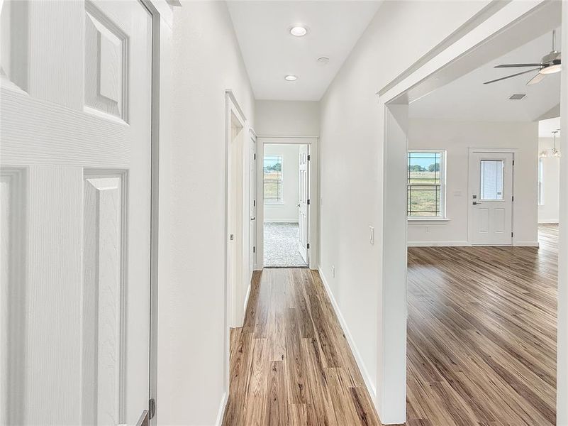 Spacious, unfurnished interior of a new home in , Reno (Image 18).