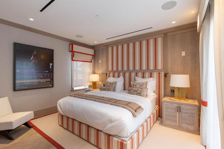 Furnished interior view inside a new home in , Palm Beach (Image 31).