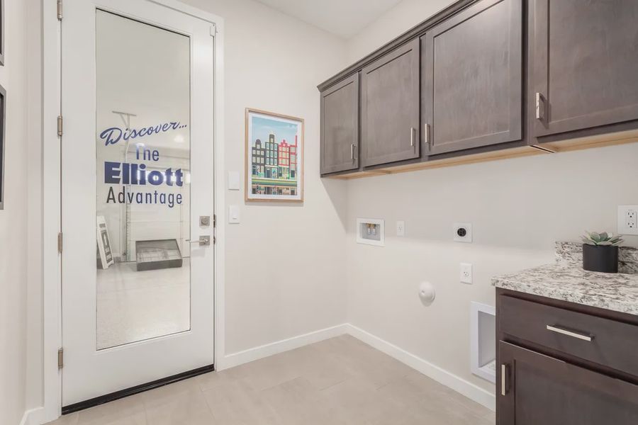Furnished interior view inside a new home in Avanti at Granite Vista, Waddell (Image 17).