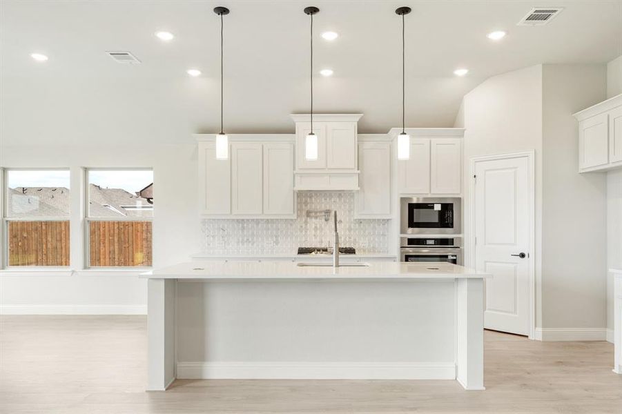 Furnished interior view inside a new home in Addison Hills, Cedar Hill (Image 19).