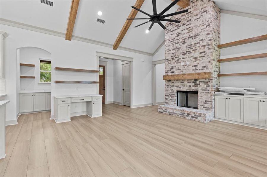 Spacious, unfurnished interior of a new home in , Tyler (Image 18).