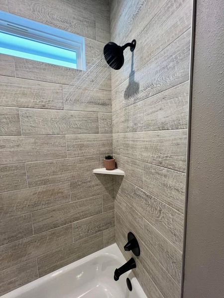 Tub/shower combo Tub/shower combo