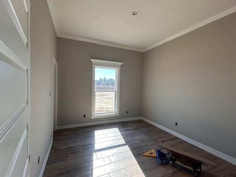 Image 18 of a home in .