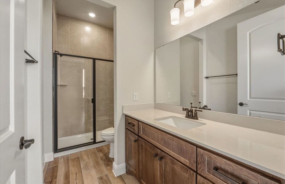 Furnished interior view inside a new home in Sun City Texas, Georgetown (Image 11).