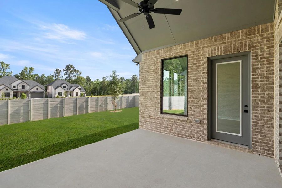 Eastland II F Outdoor living area