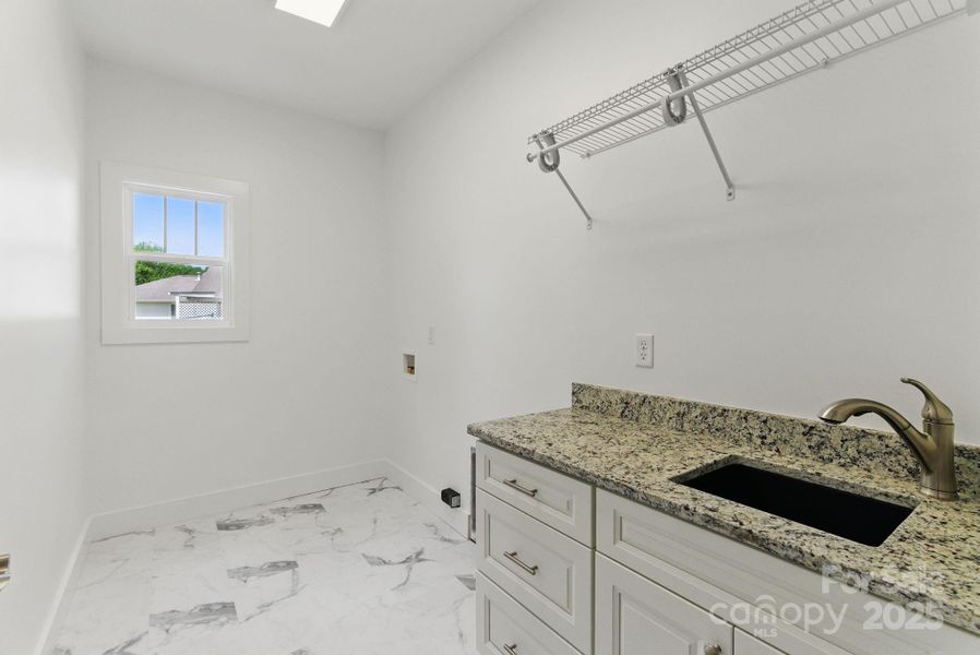 Furnished interior view inside a new home in , Etowah (Image 10). Furnished interior view inside a new home in , Etowah (Image 10).