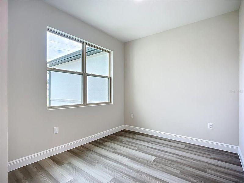 Spacious, unfurnished interior of a new home in , North Port (Image 31).