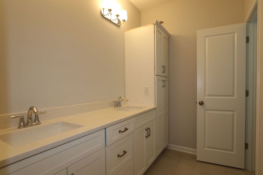 Bathroom Bathroom