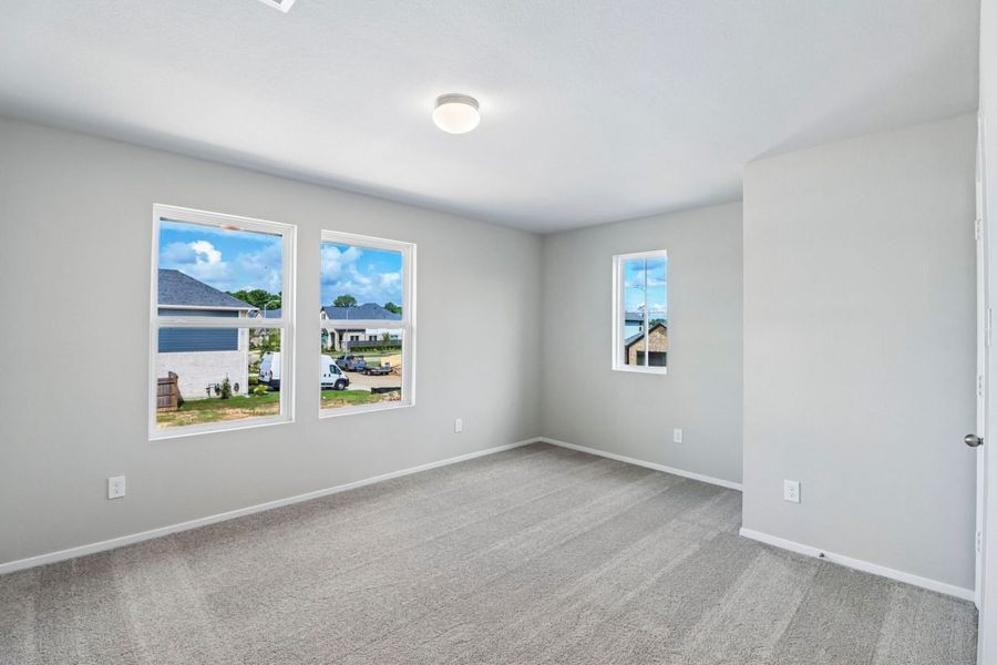Spacious, unfurnished interior of a new home in Sorella, Tomball (Image 19). Spacious, unfurnished interior of a new home in Sorella, Tomball (Image 19).