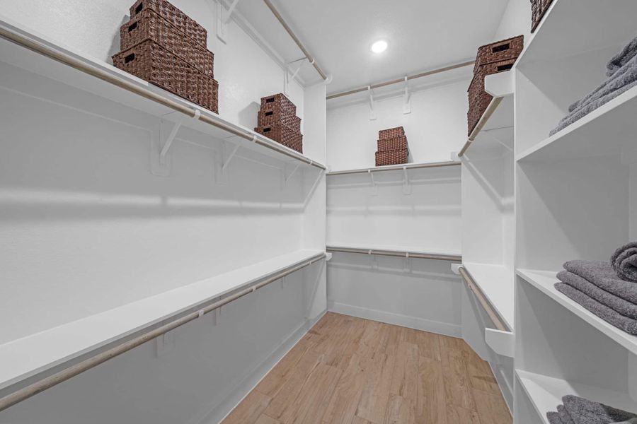 REPRESENTATIVE OF FLOOR PLAN ONLY REPRESENTATIVE OF FLOOR PLAN ONLY