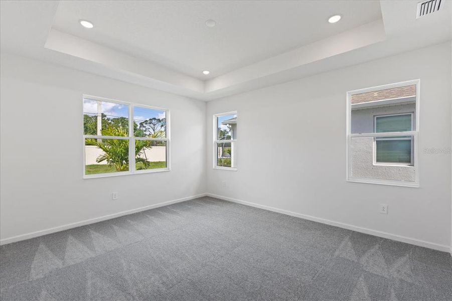 Spacious, unfurnished interior of a new home in , Venice (Image 14). Spacious, unfurnished interior of a new home in , Venice (Image 14).