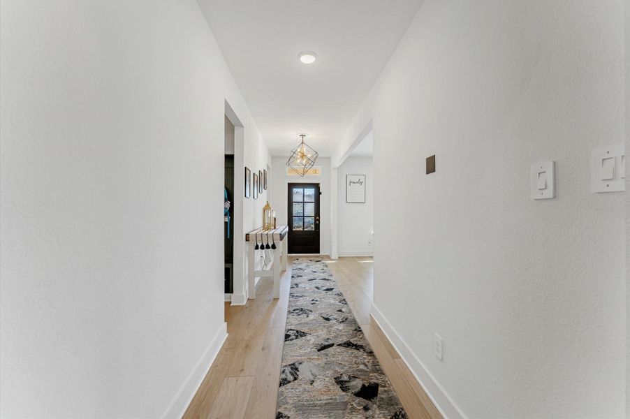 Spacious, unfurnished interior of a new home in Lone Star Landing, Montgomery (Image 22).