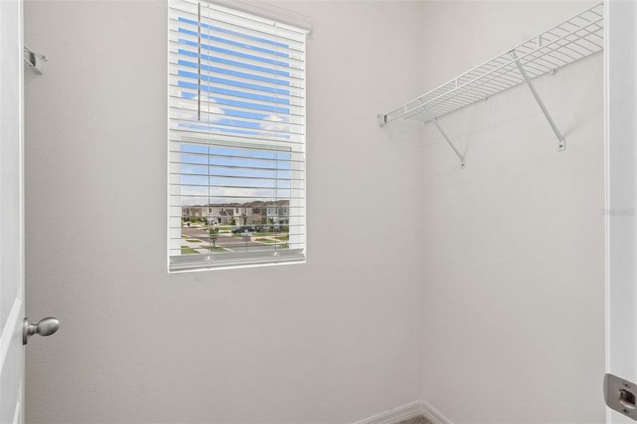 Spacious, unfurnished interior of a new home in Epperson, Wesley Chapel (Image 47).