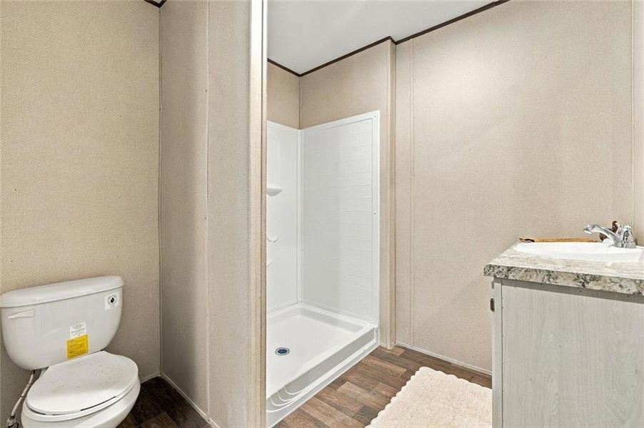 Furnished interior view inside a new home in , Jasper (Image 7).