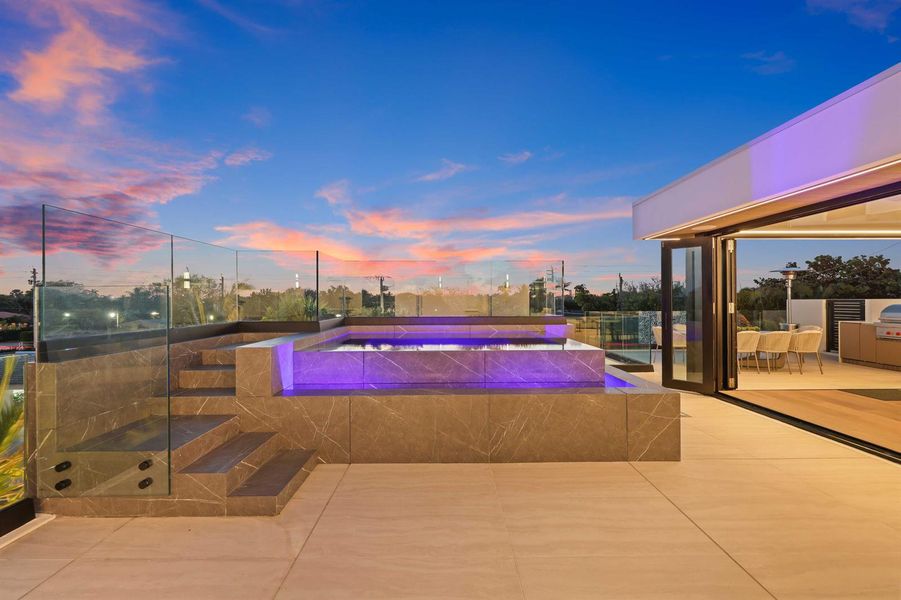 Rooftop Spa