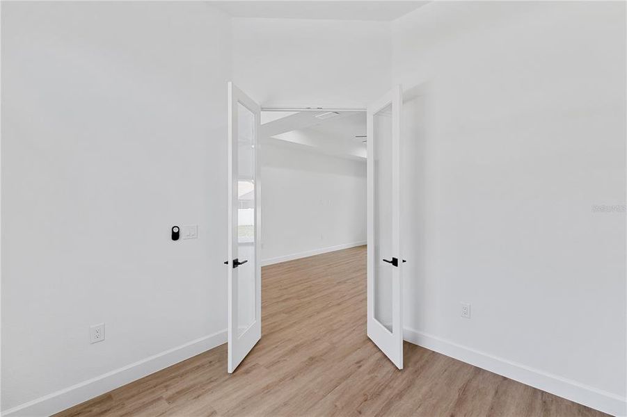 Spacious, unfurnished interior of a new home in , North Port (Image 36).
