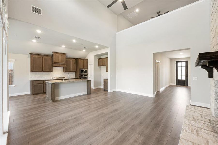 Spacious, unfurnished interior of a new home in Ridge Ranch Classic 50, Mesquite (Image 21). Spacious, unfurnished interior of a new home in Ridge Ranch Classic 50, Mesquite (Image 21).