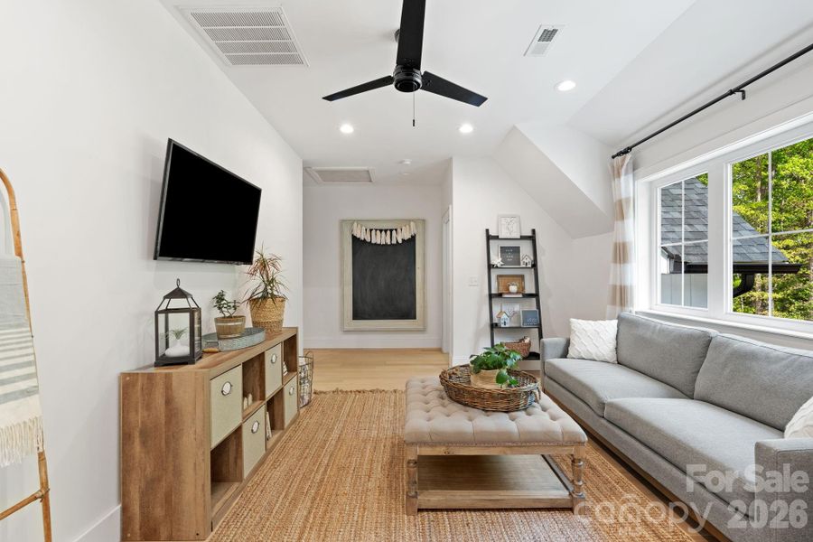 Furnished interior view inside a new home in , Rockwell (Image 31).