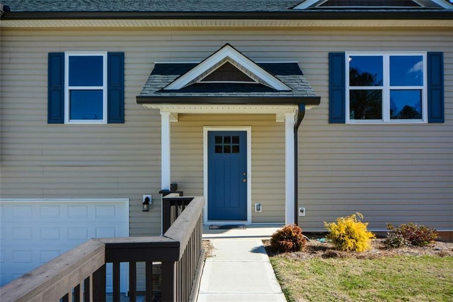Exterior details and patio area of a home in , Winder (Image 4).