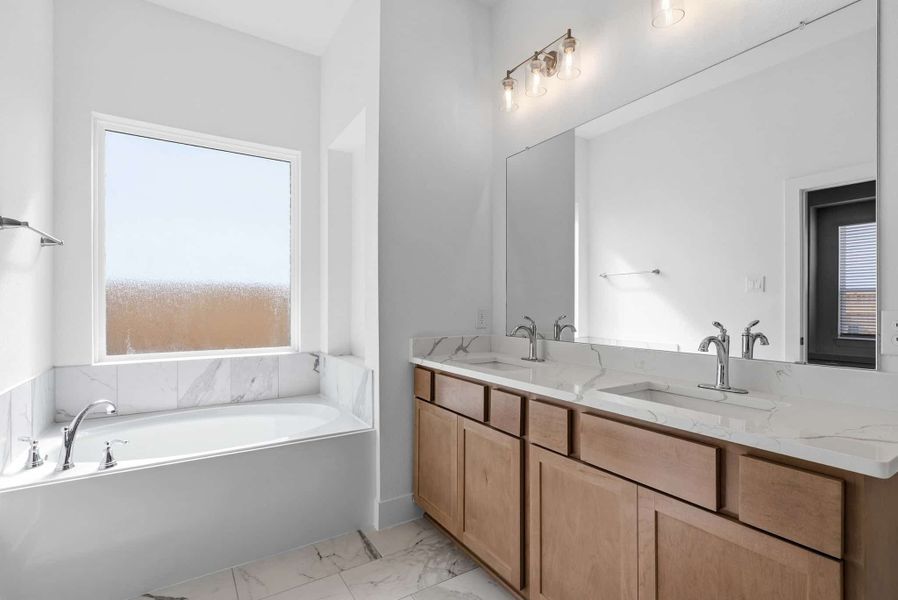 Furnished interior view inside a new home in Attwater, Waller (Image 7).