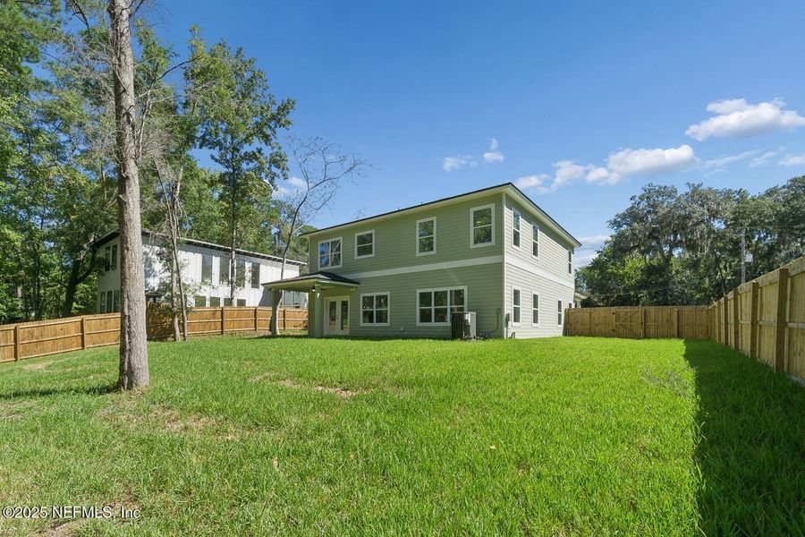 Exterior details and patio area of a home in , Jacksonville (Image 19). Exterior details and patio area of a home in , Jacksonville (Image 19).
