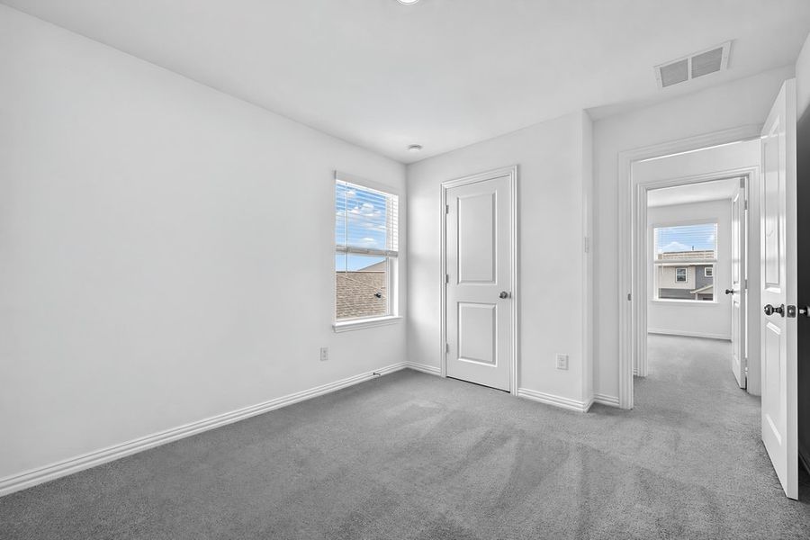 Spacious, unfurnished interior of a new home in River Ridge, Crandall (Image 39).