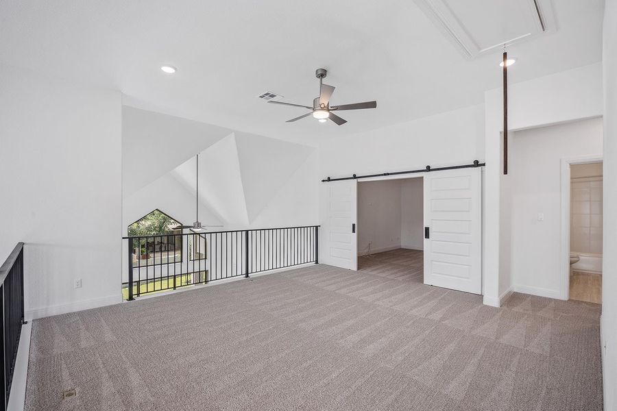 Spacious, unfurnished interior of a new home in Wolf Ranch South Fork, Georgetown (Image 21). Spacious, unfurnished interior of a new home in Wolf Ranch South Fork, Georgetown (Image 21).