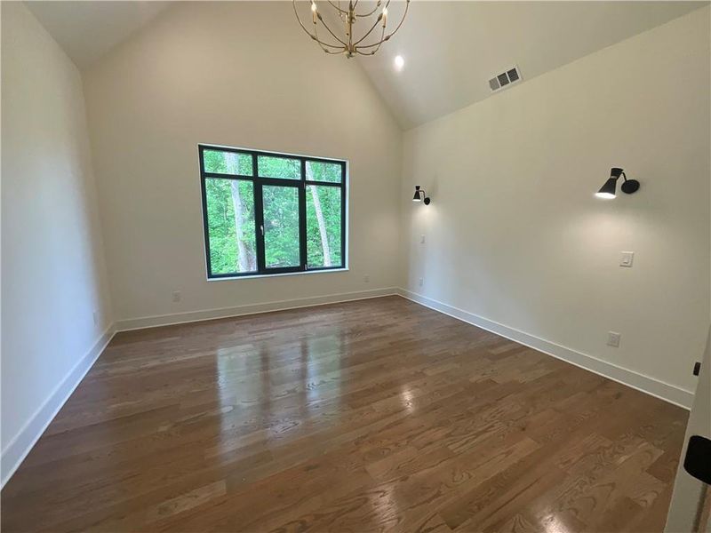 Spacious, unfurnished interior of a new home in , Lawrenceville (Image 22).