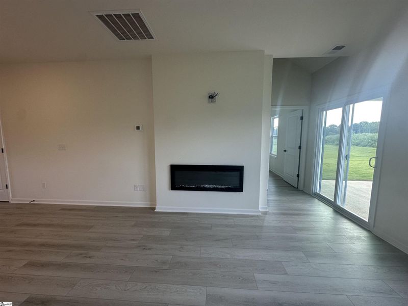 Spacious, unfurnished interior of a new home in Shiloh Trail, Wellford (Image 21). Spacious, unfurnished interior of a new home in Shiloh Trail, Wellford (Image 21).