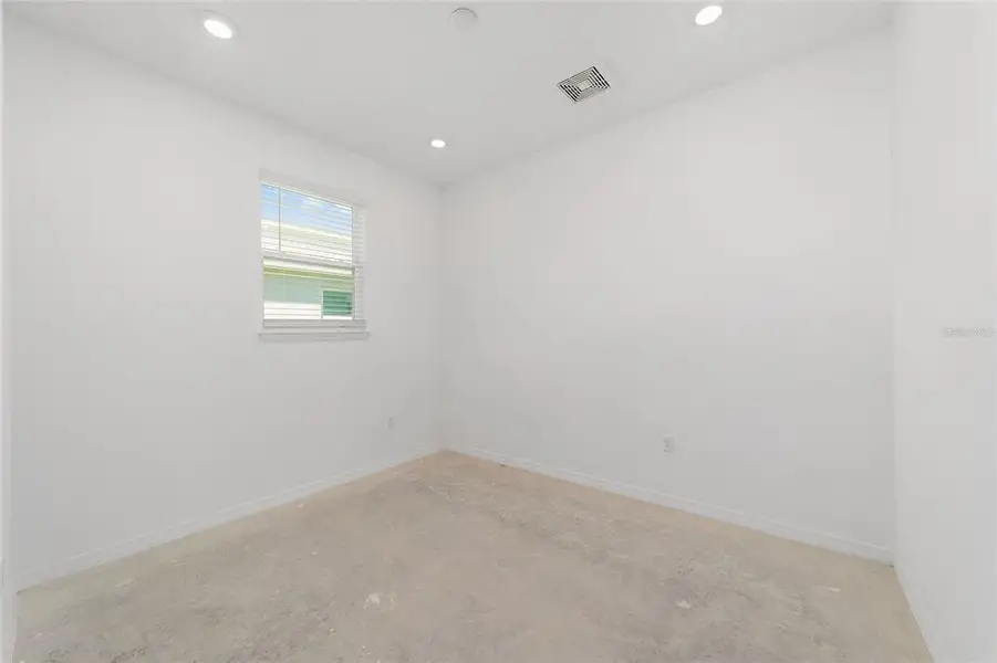 Spacious, unfurnished interior of a new home in Calesa Township, Ocala (Image 19). Spacious, unfurnished interior of a new home in Calesa Township, Ocala (Image 19).