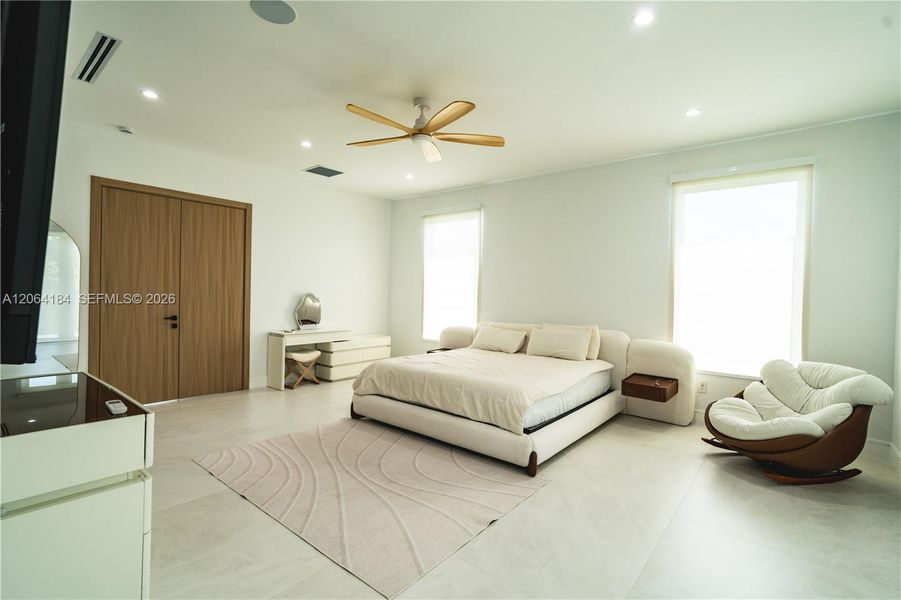 Furnished interior view inside a new home in , Miami (Image 70). Furnished interior view inside a new home in , Miami (Image 70).