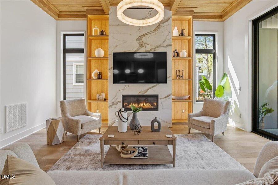 22-1213 Brookside Dr [2586465]_22