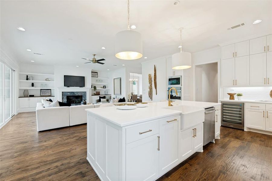 Furnished interior view inside a new home in , Dallas (Image 33).