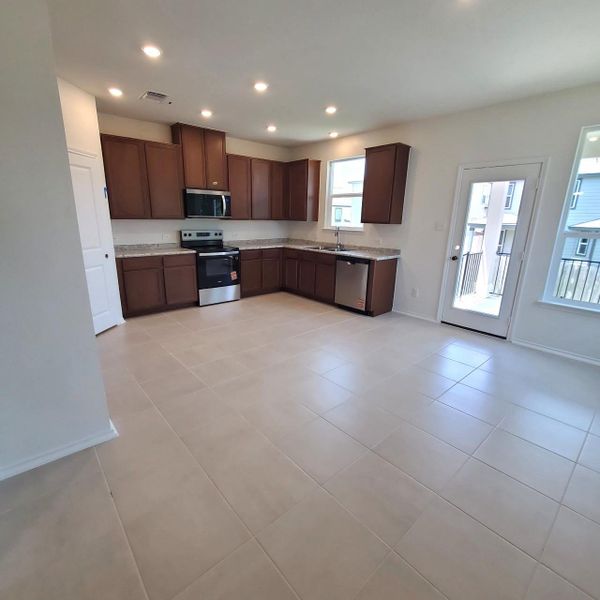 Furnished interior view inside a new home in Sonterra - Cool Water, Jarrell (Image 16). Furnished interior view inside a new home in Sonterra - Cool Water, Jarrell (Image 16).