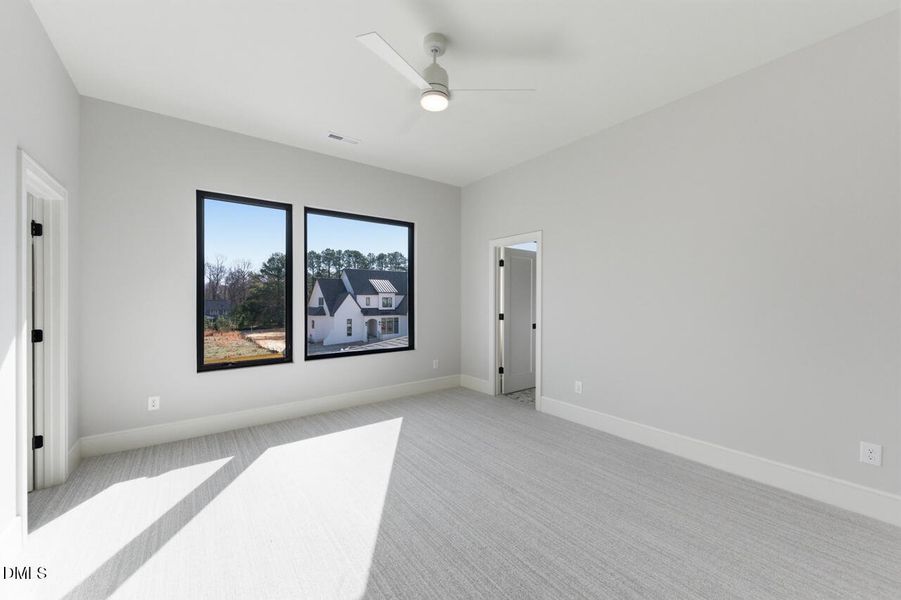 5856 Carriage Gate-64