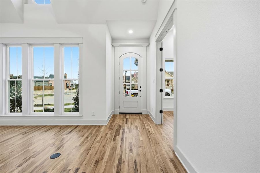 Spacious, unfurnished interior of a new home in , Midlothian (Image 24).