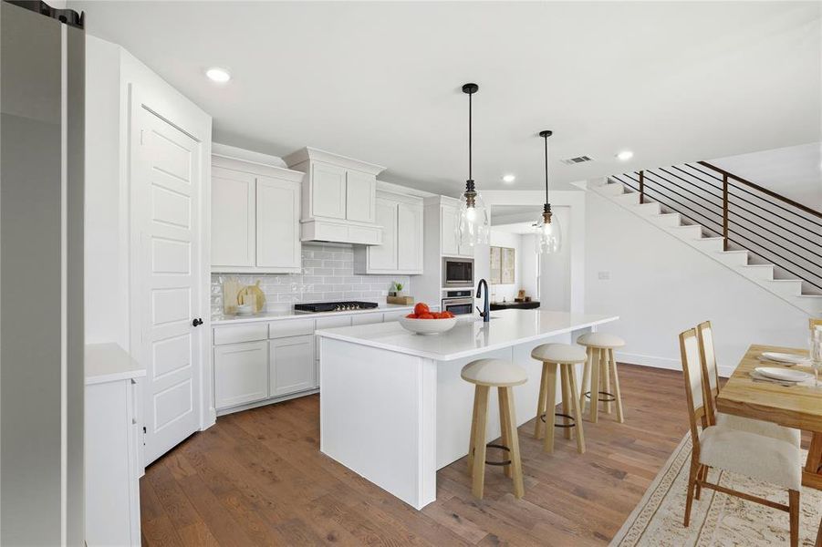 Furnished interior view inside a new home in Talon Hills, Fort Worth (Image 7). Furnished interior view inside a new home in Talon Hills, Fort Worth (Image 7).