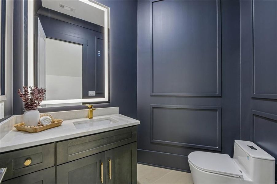 Furnished interior view inside a new home in , Buford (Image 18).