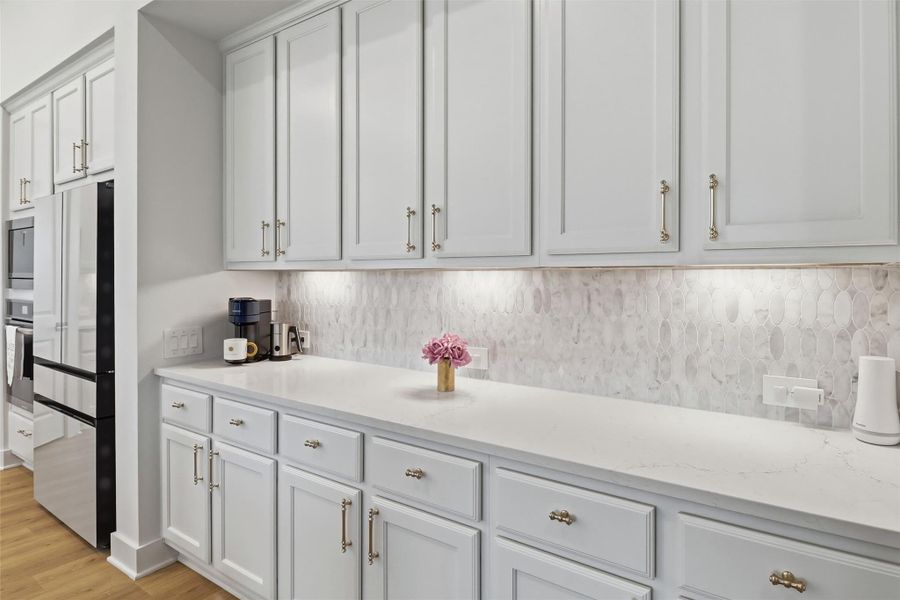 Furnished interior view inside a new home in , Brookshire (Image 39).