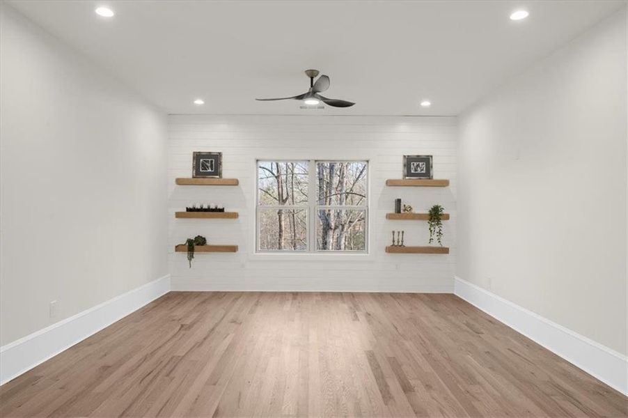 Spacious, unfurnished interior of a new home in , Gainesville (Image 70).