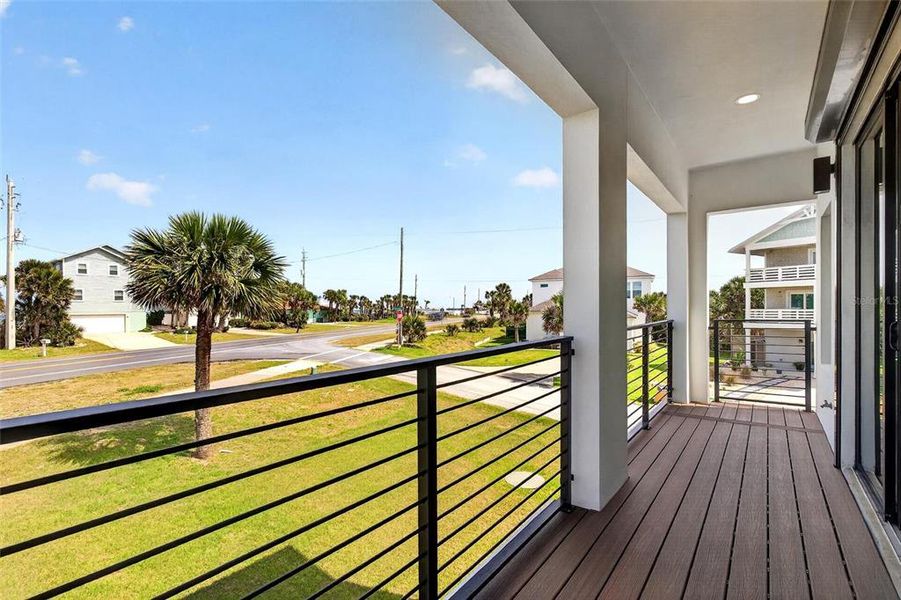 Exterior details and patio area of a home in , Flagler Beach (Image 4).
