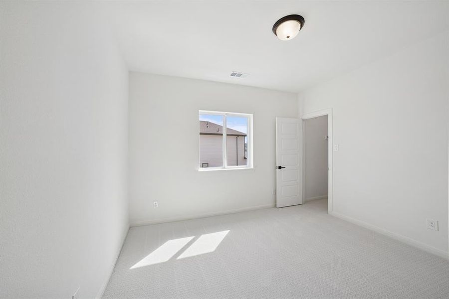 Spacious, unfurnished interior of a new home in Walsh Cottage, Annetta North (Image 22).