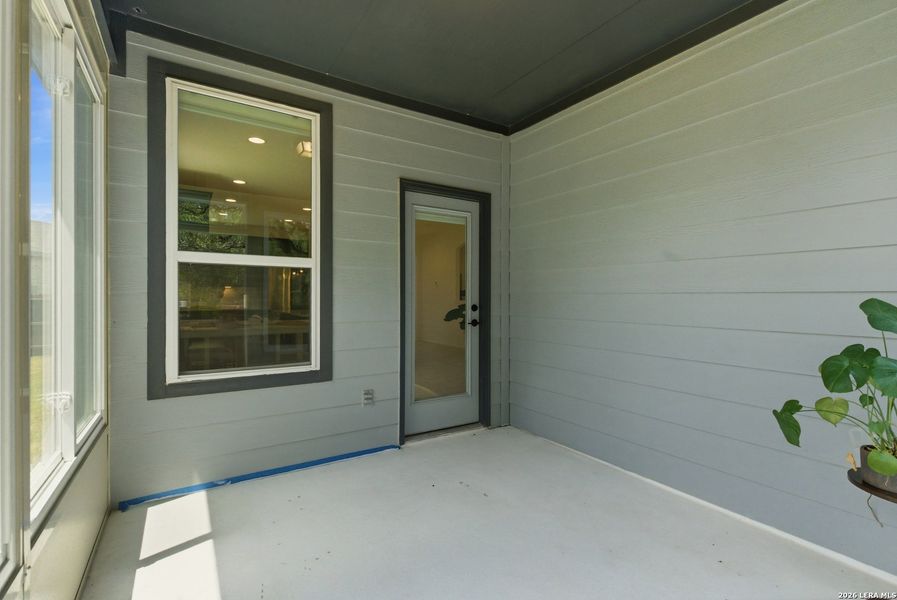 Exterior details and patio area of a home in Davis Ranch, San Antonio (Image 21).