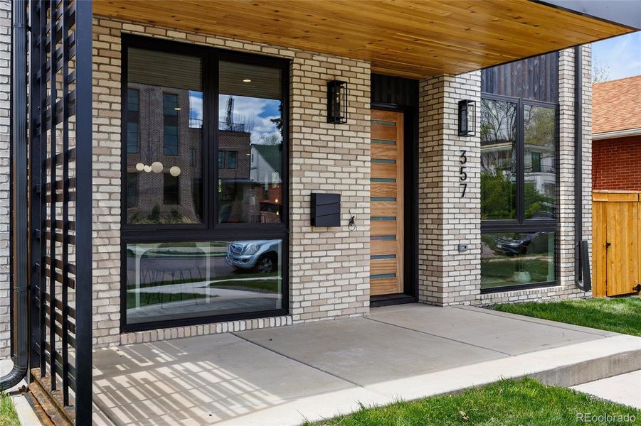 Image 47 of a home in .