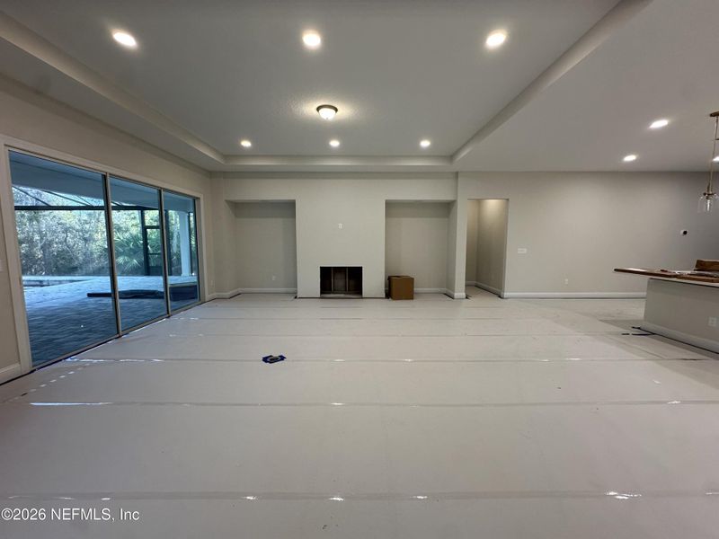 Spacious, unfurnished interior of a new home in , St. Augustine (Image 8).