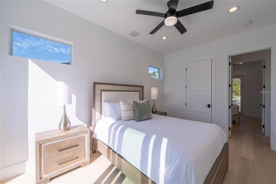 Furnished interior view inside a new home in , Sarasota (Image 46).