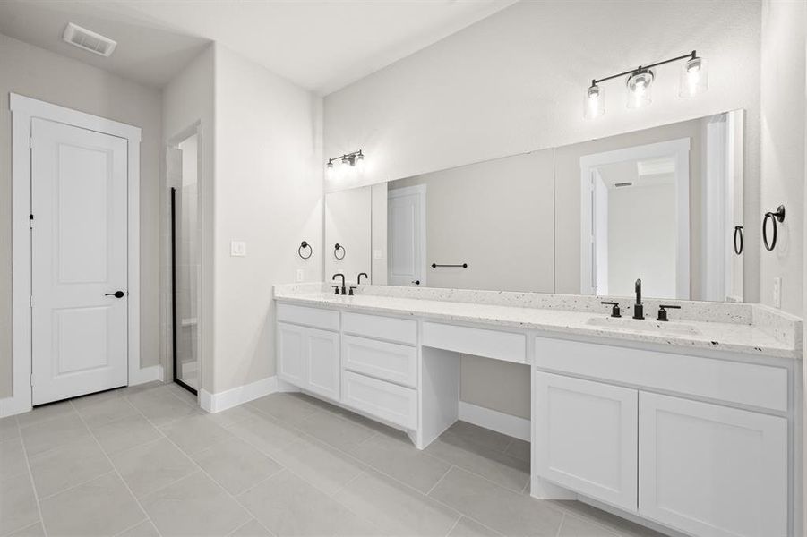 217 Ravenna- Primary Suite-4