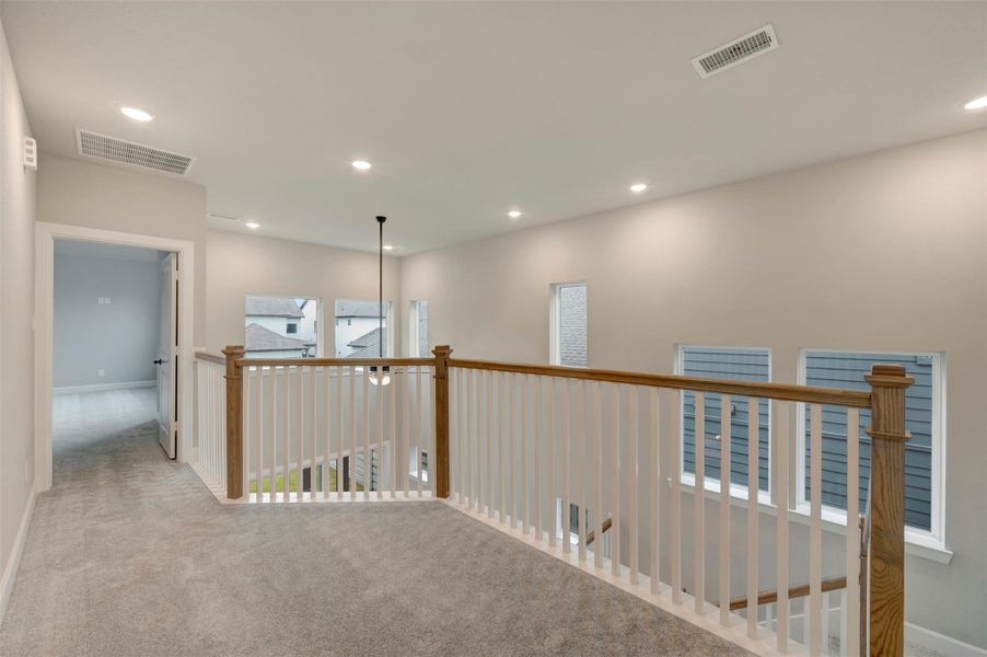 Spacious, unfurnished interior of a new home in Pomona 40' Homesites, Manvel (Image 29). Spacious, unfurnished interior of a new home in Pomona 40' Homesites, Manvel (Image 29).